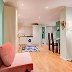 Park Lane Beautiful Family Apartment